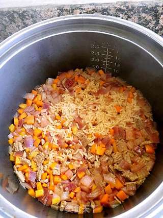 牛肉抓饭的做法步骤:9