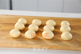 红豆白雪包的做法步骤:2
