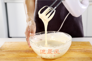 (百分百成功)杏仁杯仔小蛋糕的做法步骤:4