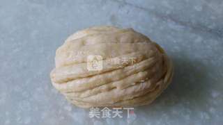 奶香南瓜花卷的做法步骤:14