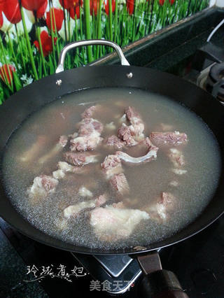 萝卜牛腩的做法步骤:3
