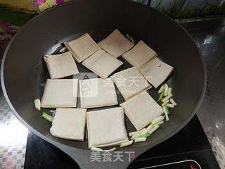 蚝油豆干的做法步骤:5