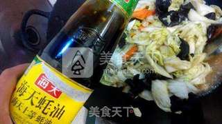 白菜木耳的做法步骤:7