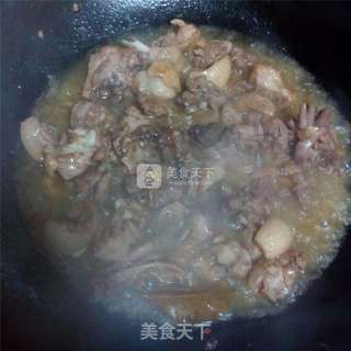 莲藕焖鸭肉家庭版的做法步骤:3