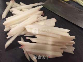 萝卜丸子汤的做法步骤：1