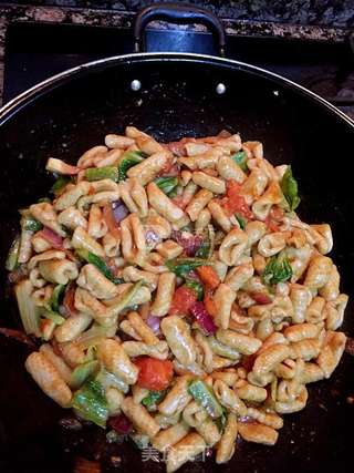 炒猫耳朵(麻食)的做法步骤:12