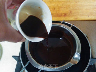 玫瑰熔岩蛋糕的做法步骤:7