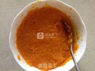 南瓜紫薯发糕的做法步骤：1