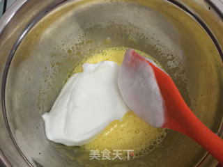 栗蓉奶油蛋糕卷的做法步骤:5