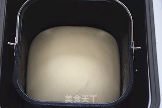 豆沙餐包的做法步骤:5