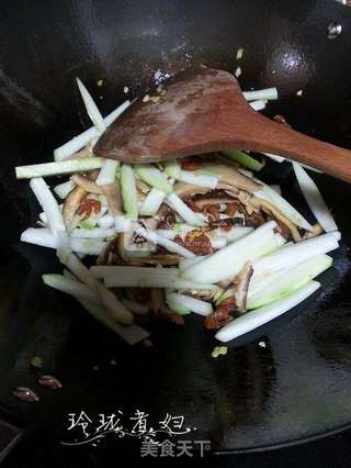 虾米节瓜粉丝煲的做法步骤:2