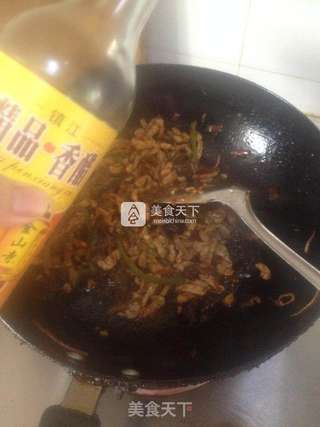 鱼香肉丝的做法步骤:12