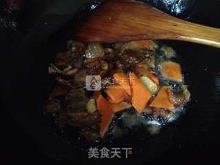 木耳酱肉的做法步骤:5