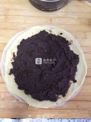 豆沙花朵面包的做法步骤:4