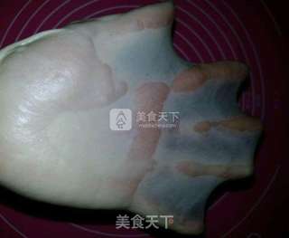 超美味黑胡椒鲜肉面包卷的做法步骤:5