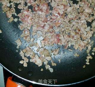超美味黑胡椒鲜肉面包卷的做法步骤:9