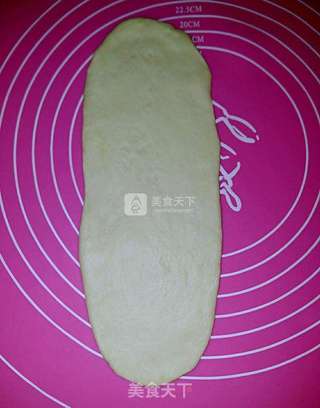 超美味黑胡椒鲜肉面包卷的做法步骤:14