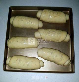超美味黑胡椒鲜肉面包卷的做法步骤:19