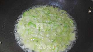清炒丝瓜的做法步骤:5