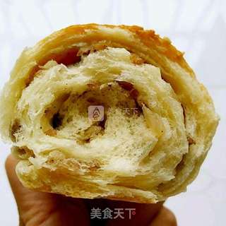 超美味黑胡椒鲜肉面包卷的做法步骤:23