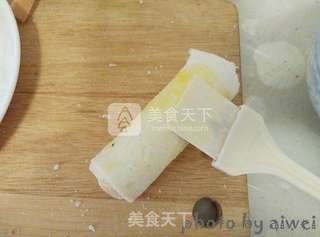 乳酪肉松卷的做法步骤:11