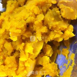 南瓜白菜包的做法步骤:2