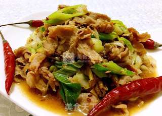 葱爆孜然羊肉的做法步骤:7