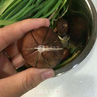 香菇红烧肉的做法步骤:3