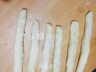 圣诞花环面包的做法步骤:5