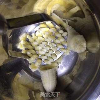 香蕉磨牙棒的做法步骤：1