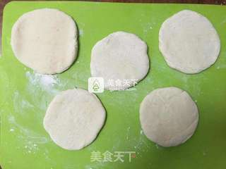 玫瑰花馒头的做法步骤:5