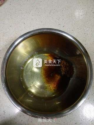 芝麻杏仁蛋糕的做法步骤:2