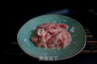 糖醋里脊的做法步骤:4