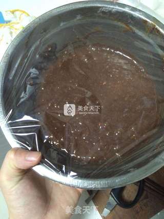 法式熔岩巧克力蛋糕的做法步骤:8