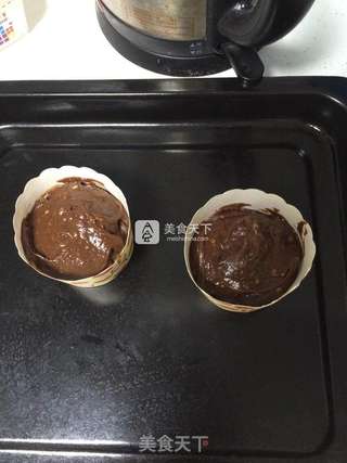 法式熔岩巧克力蛋糕的做法步骤:10