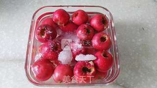 冰糖山楂---一道酸甜开胃的小食的做法步骤:4