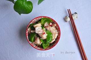 甜椒炒鱿鱼的做法步骤:10