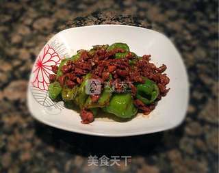 肉丁虎皮辣椒的做法步骤:10