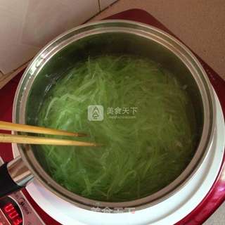 浇汁拌菜的做法步骤:4