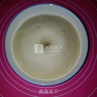 椰香绿豆馅餐包的做法步骤:11