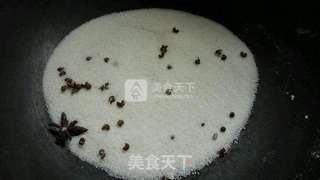 盐焗鹌鹑蛋的做法步骤:3