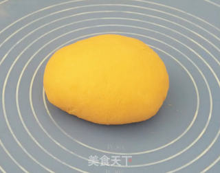 南瓜毛毛虫面包的做法步骤:12