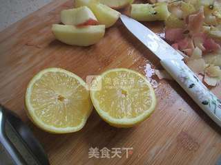 苹果雪梨汁的做法步骤:4