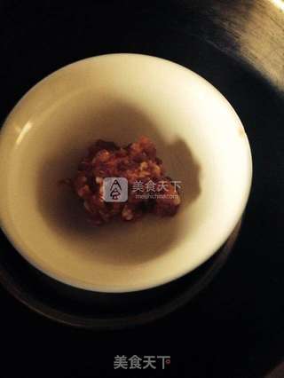 瓦罐肉末芙蓉蛋的做法步骤:2
