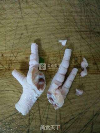 炒鸡爪的做法步骤:2