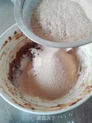 红糖麸皮消化饼干的做法步骤:5