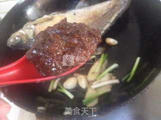酱烧鳊鱼的做法步骤:6