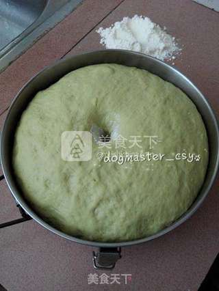 烤了一个无蛋奶的素雅的大馒头【抹茶红豆面包】的做法步骤:4