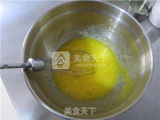 爱在心里-全蛋海绵蛋糕的做法步骤:3