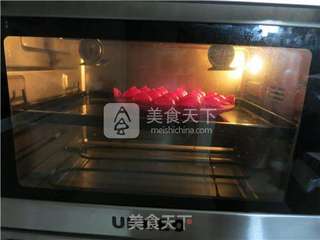 多彩棒棒糖蛋糕的做法步骤:15